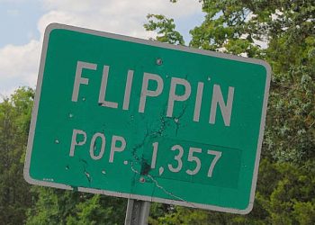 Flippin, Arkansas Residents Believe COVID-19 Transmitted by Eye Contact